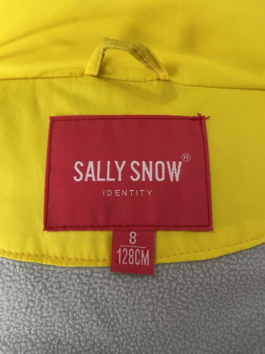 Зимняя куртка на девочку 7-8 лет