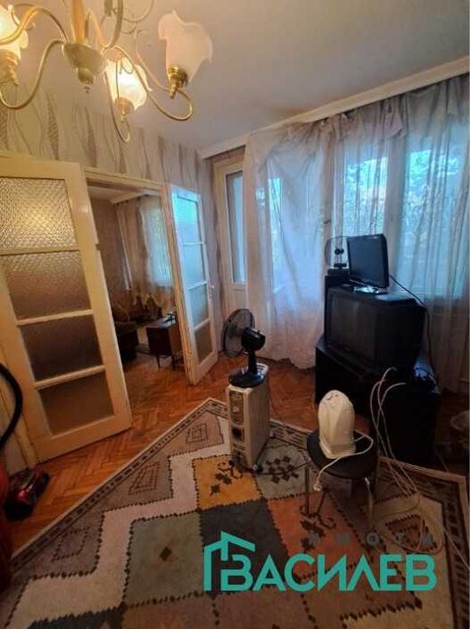 Продава се Двустаен апартамент в София, Център - 51 кв.м за 1250 €/кв.м - Снимка #3