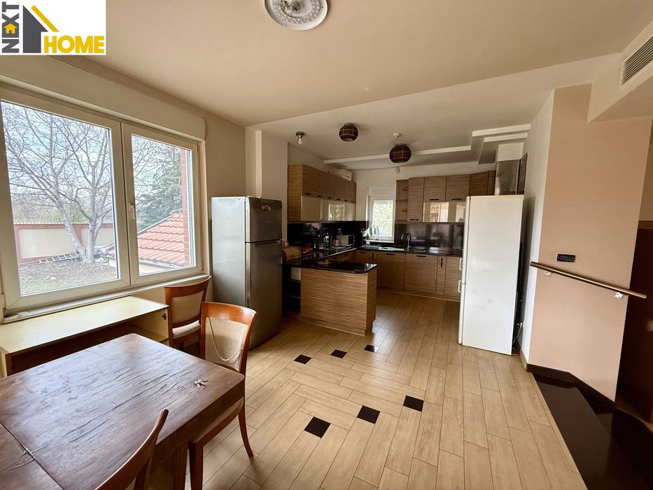 Продава се Къща в Пловдив, Кършияка - 400 кв.м за 2 €/кв.м - Снимка #9