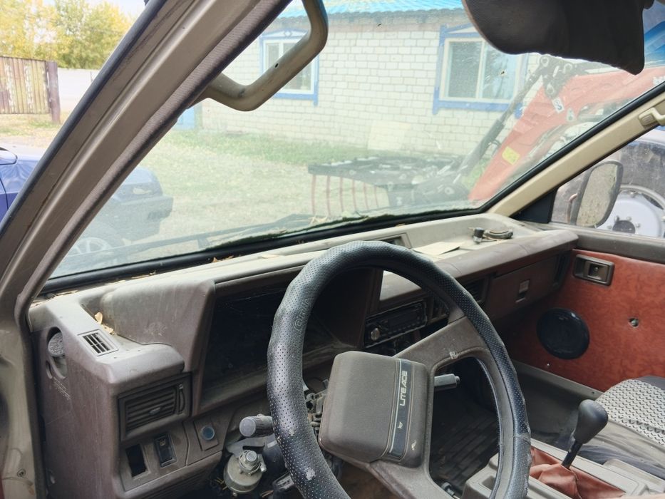 Toyota Lite Ace 1988г минивэн