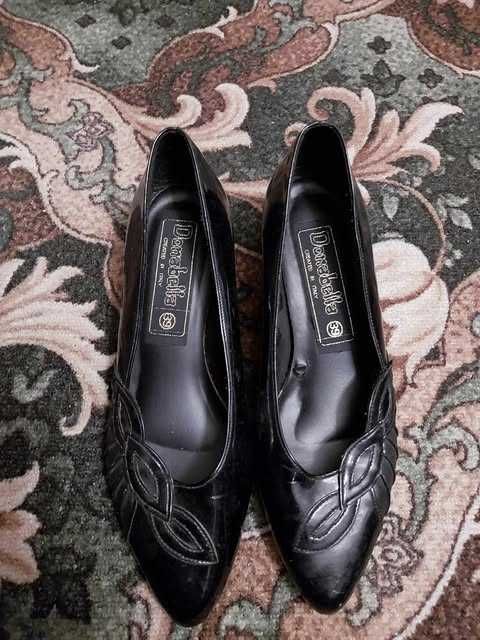 Дамски обувки-използвани