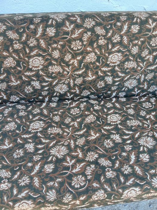 Продам диван хорошего качества