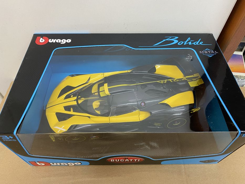 BBURAGO BUGATTI BOLIDE  w16.4 2020 machetă auto scara 1:18