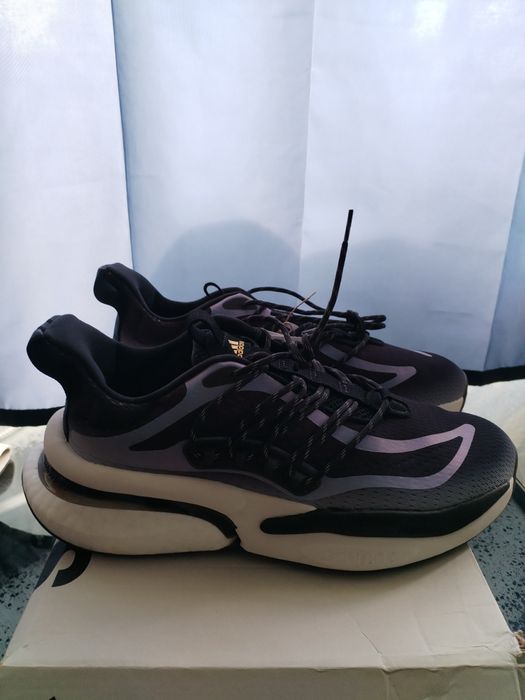 Adidas alpha boost V1 43.1/3