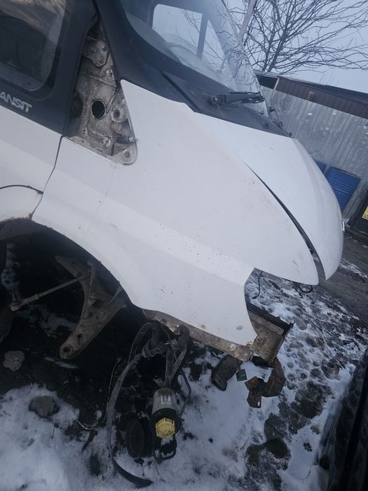 Aripa st dr capota ford transit 2004