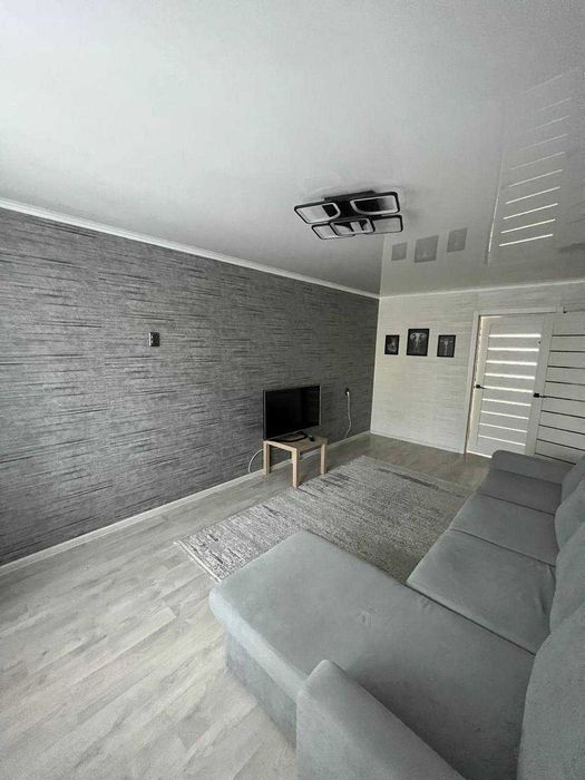 Продам 2шку с ремонтом по Абая