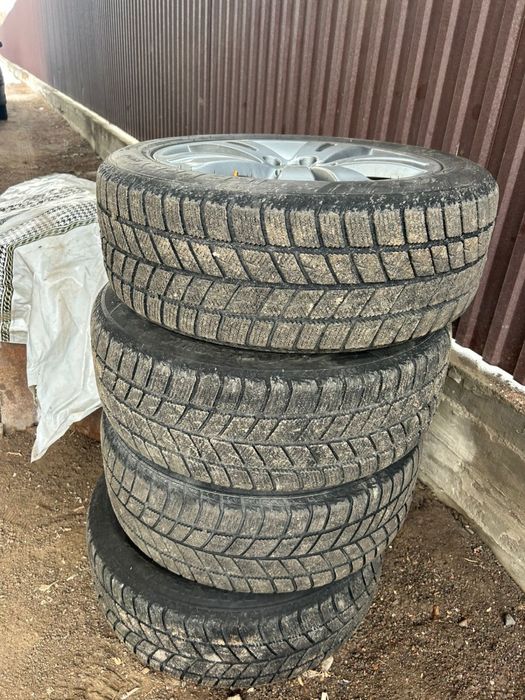 Продам диски с резиной