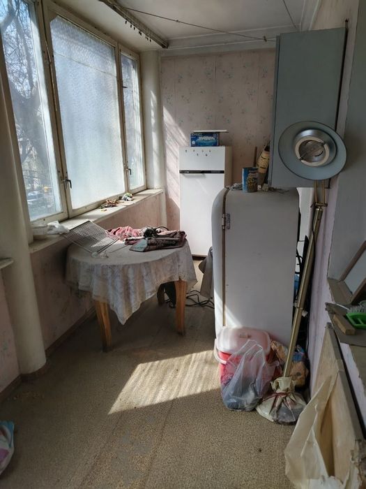 Продам чиланзар 9