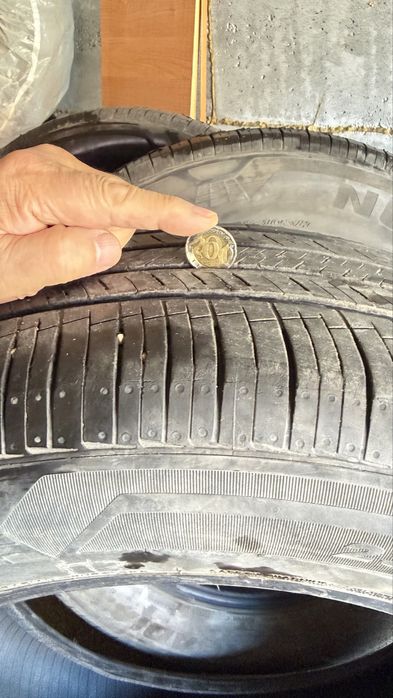 Продам шины летние 235/60 R18