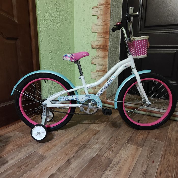 Велосипед велик для девочки Stern. Как новый.