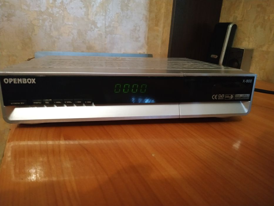 Продаётся OPENBOX X-800.