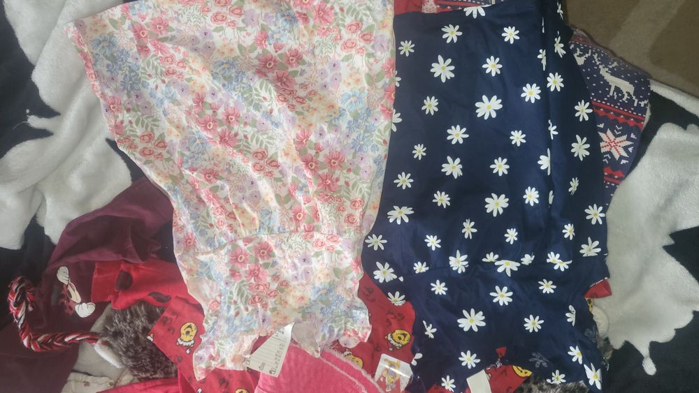 Rochite H&M noi cu eticheta