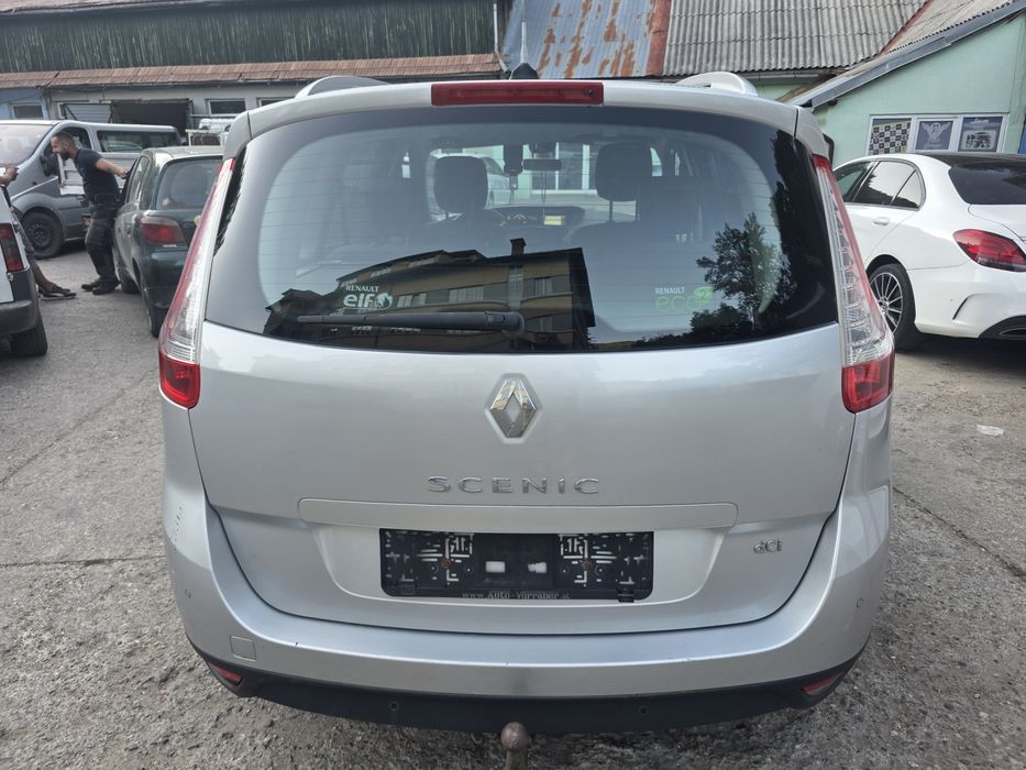 Renault scenic an 2013 ...