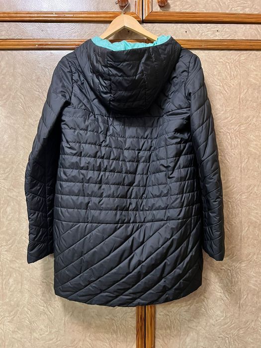 Продам женскую куртку