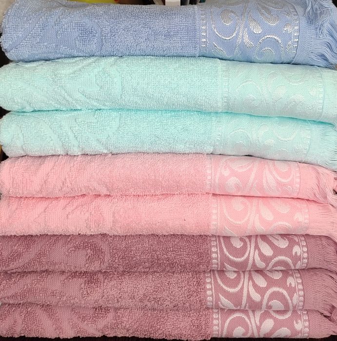 Полотенца лицевые белые