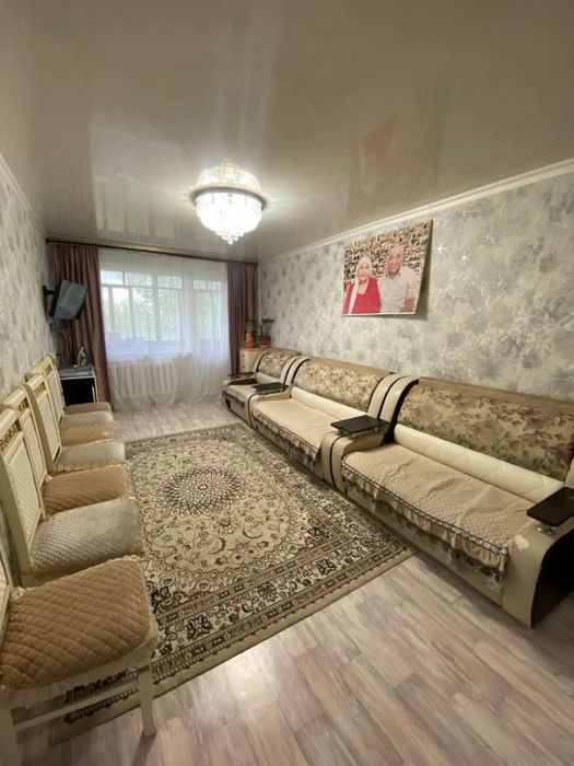 Продаю 2х ком квартира