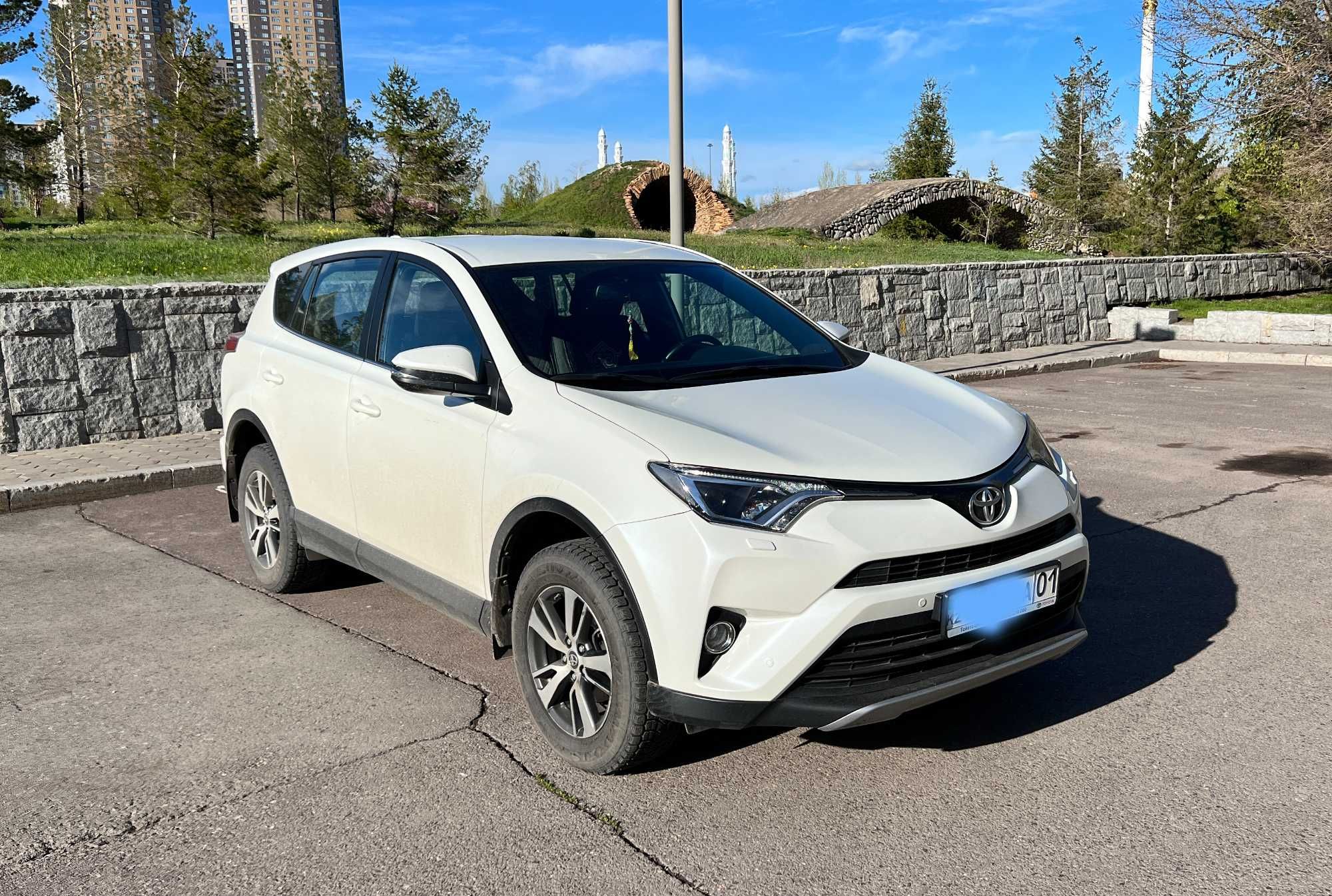 Toyota RAV 4 цена: купить Тойота RAV 4 новые и бу. Продажа авто с фото на  OLX Казахстан