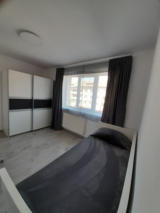 Proprietar: vând Apartament 4 Camere Ultra-Finisat