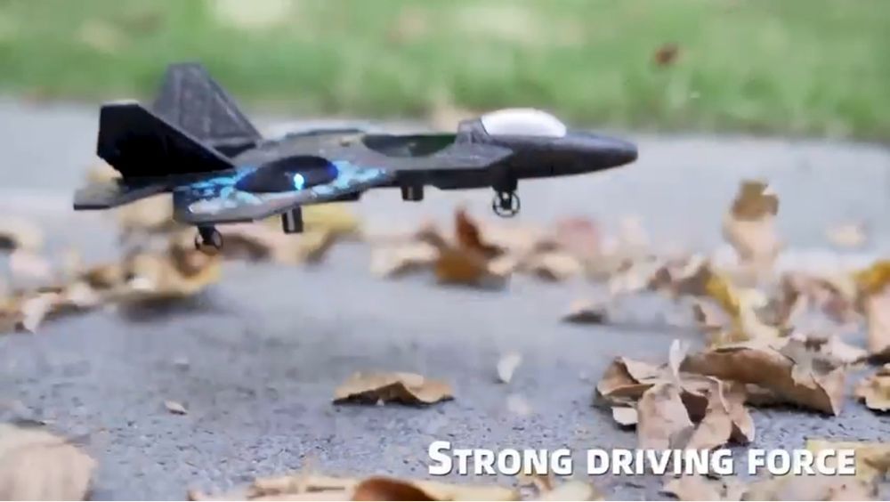 Дрон самолёт истребитель (Дубай)