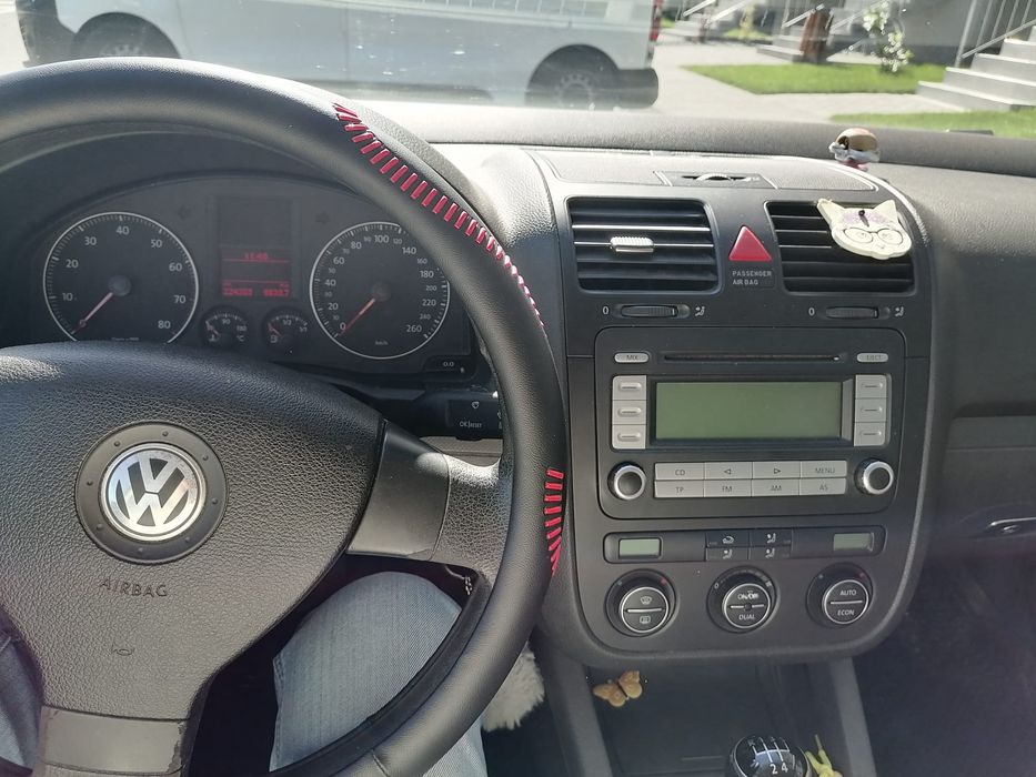 Vìnd wv golf v 1.6 benzina
