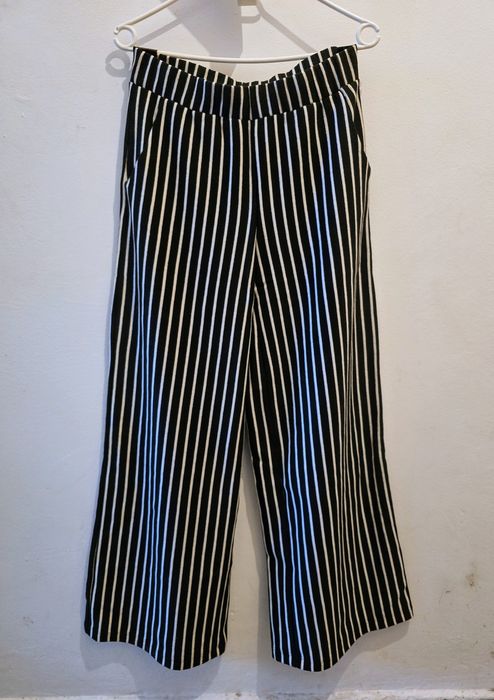 Pantaloni LC Waikiki