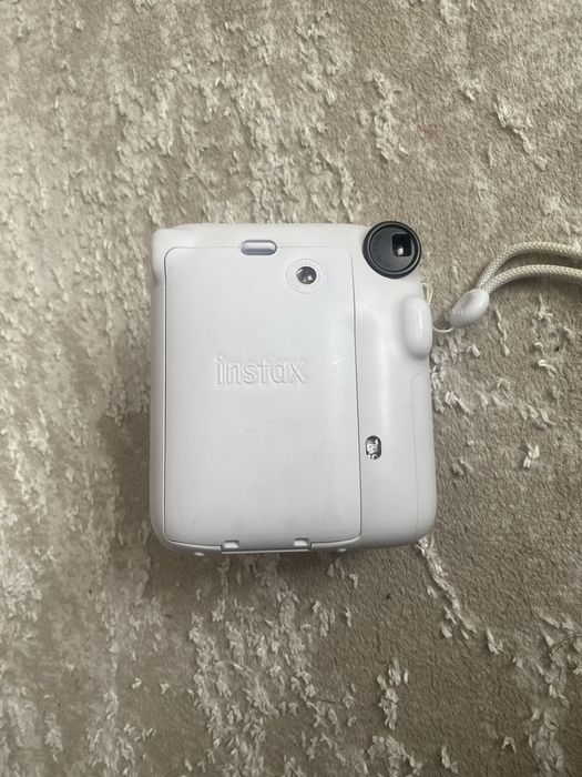 instax mini 12, Б/у фотоаппарат
