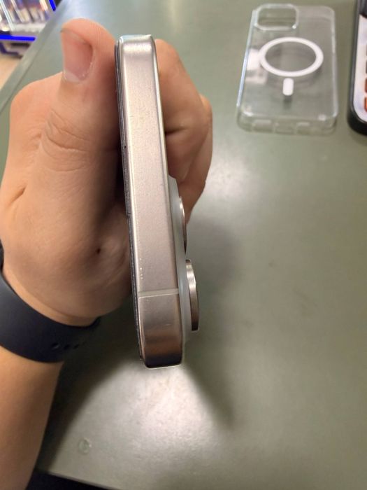 iphone 15 pro max ayfon