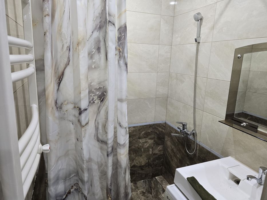 Сдам квартиру двухкомнатную