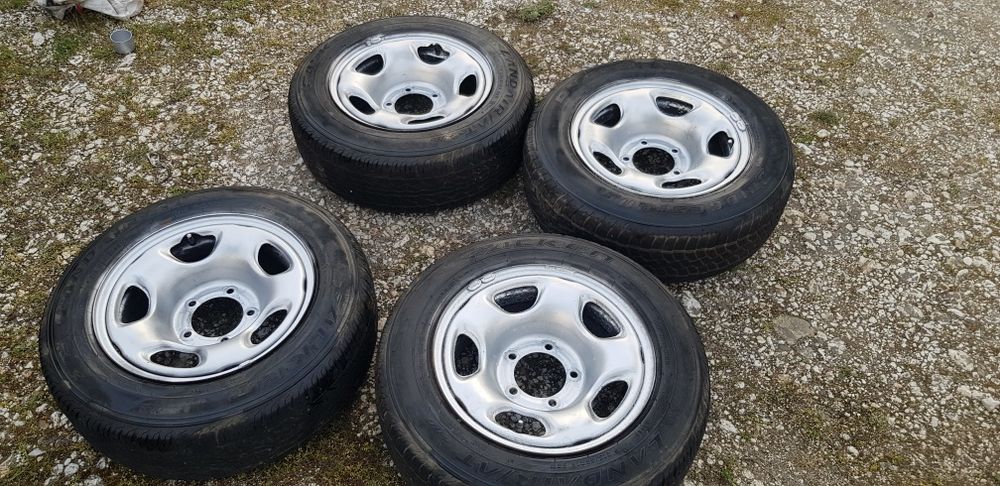 Сузуки гранд витара джанти с гуми 16