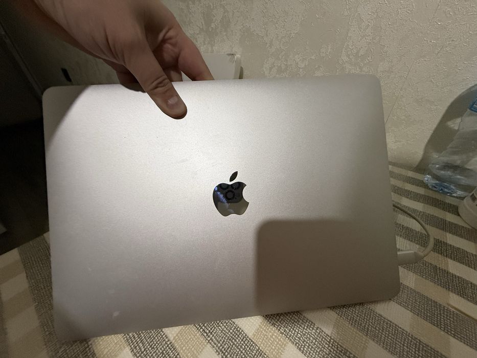 Macbook pro 2022