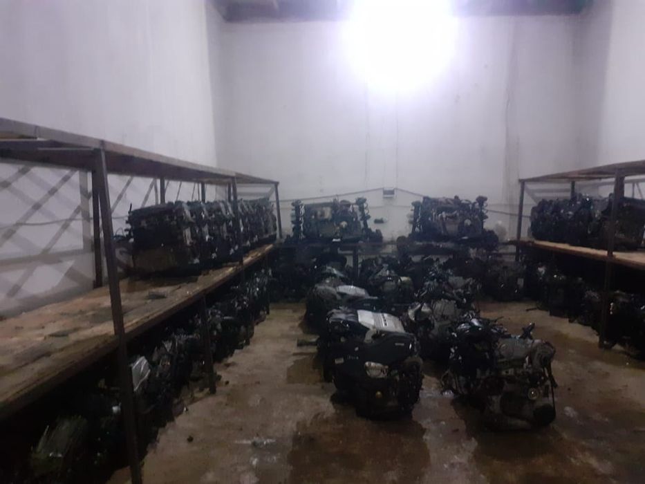 Продам двигатель Тойота 2.4 л