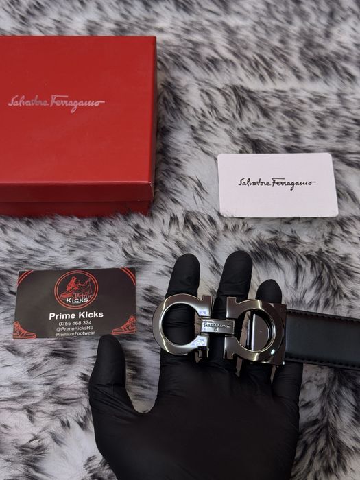 Curea Salvatore Ferragamo black