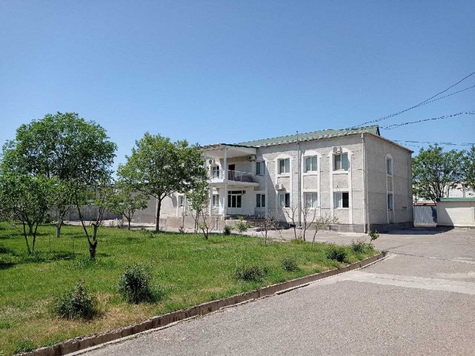 Ijaraga beriladigan ishlab chiqarish va ombor majmuasi