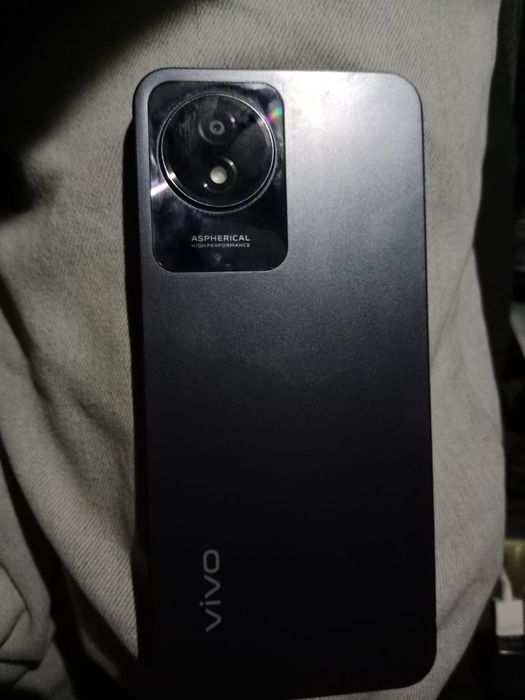 Срочно продам телефон