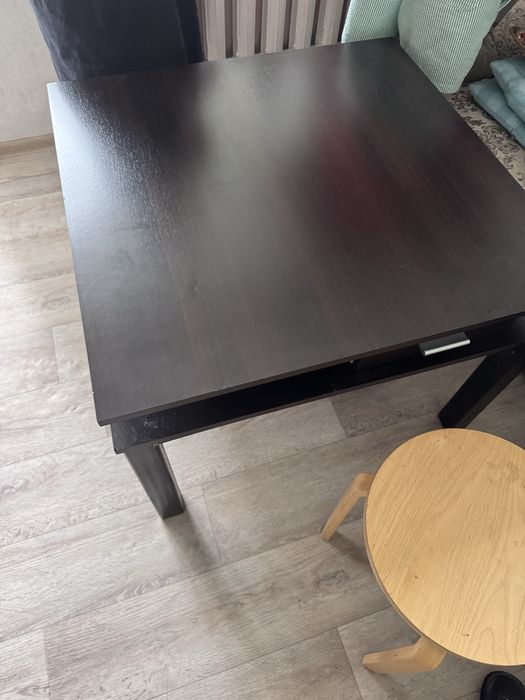 Журнальный столик