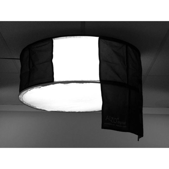 Светильник для профессиональной студии