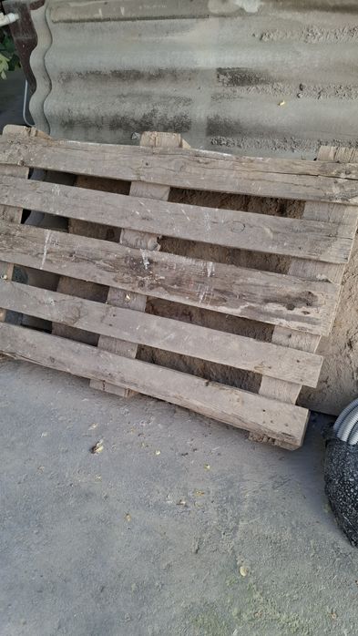 Тахта, утин бор Дрова