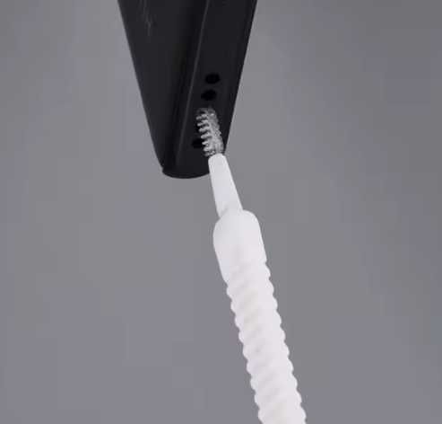 Set curatare port incarcare telefon si tastatura – iPhone, Samsung, PC