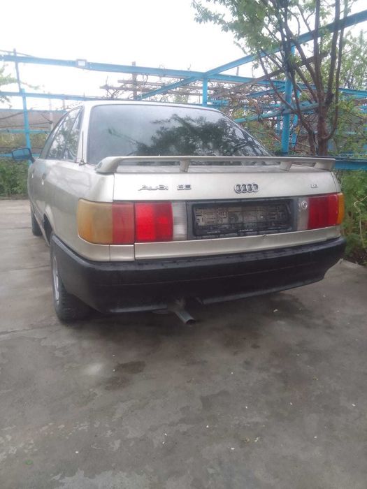 АУДИ 80  (1989г.) Тараз