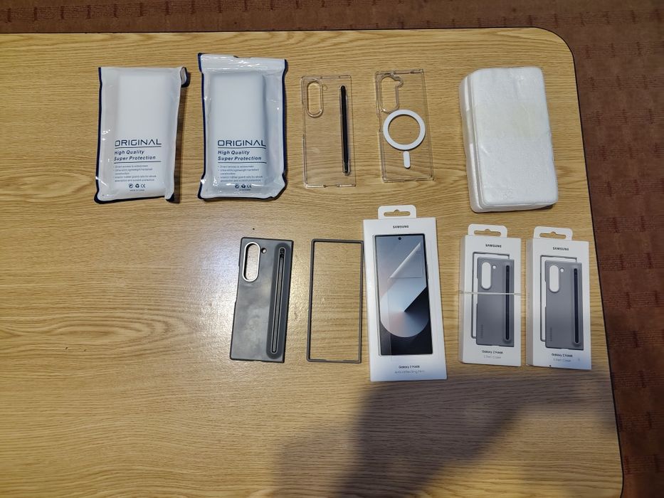 Accesorii Galaxy Fold Z 6