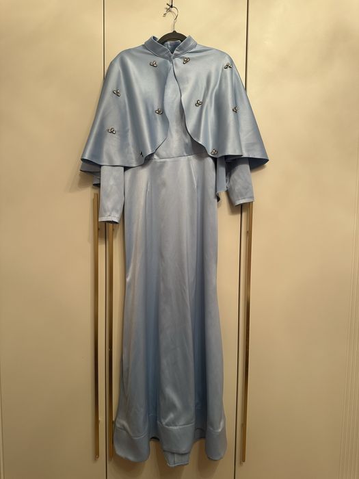 Продам вечернее платье размер 40-42