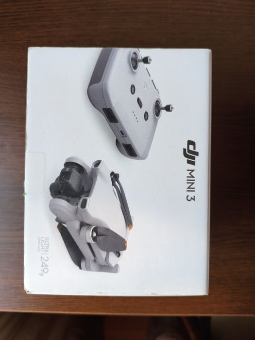 Dronă DJI mini 3