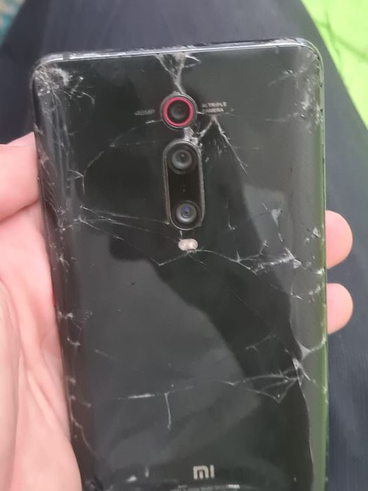 | Xiaomi Mi9T | 64GB |