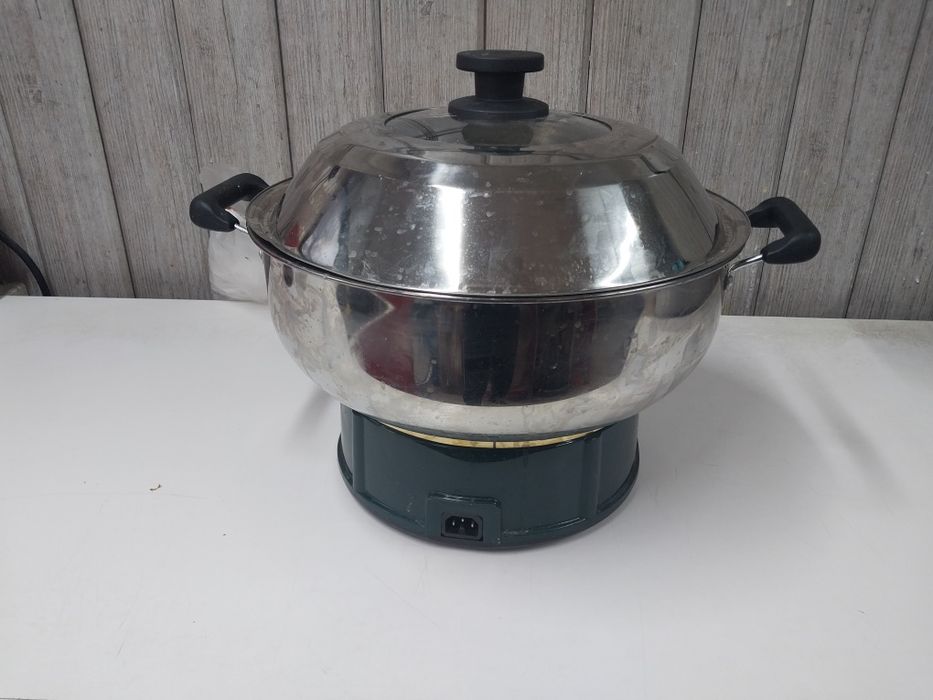 Продам мантоварка ,кукурузаварка.