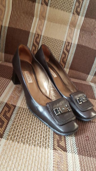 Pantofi piele, maro, Italia, masura 40 1/2,