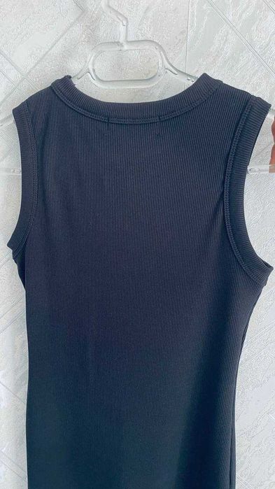 Черное платье с биркой