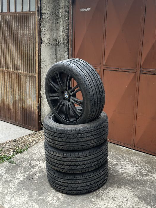 Bmw E61/60,  5 x 120, 19r Style 220 Черни джанти с гуми