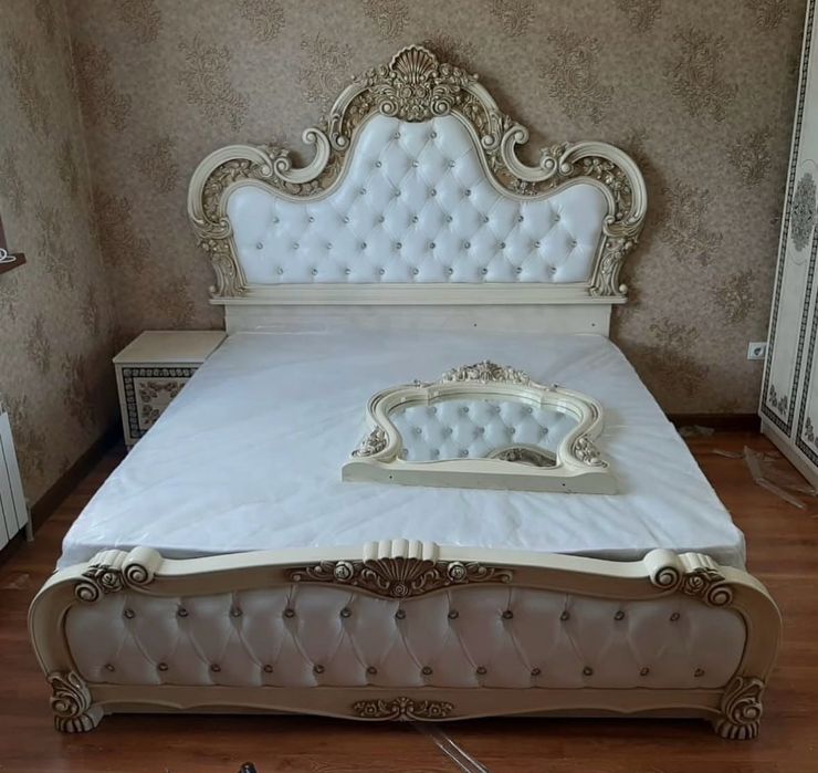 Кровать 2000/1800, без матраса