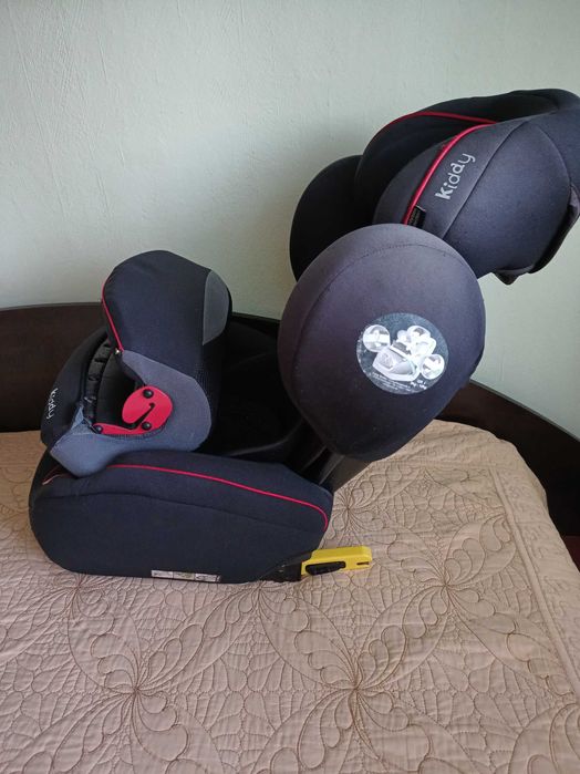 ISOFIX столче за кола Kiddy Phoenixfix Pro 2 (9-18 kg)- много запазено