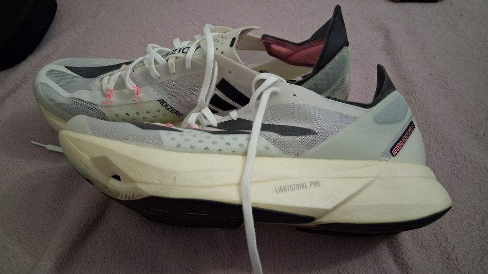 Adidași  adizero mar.40